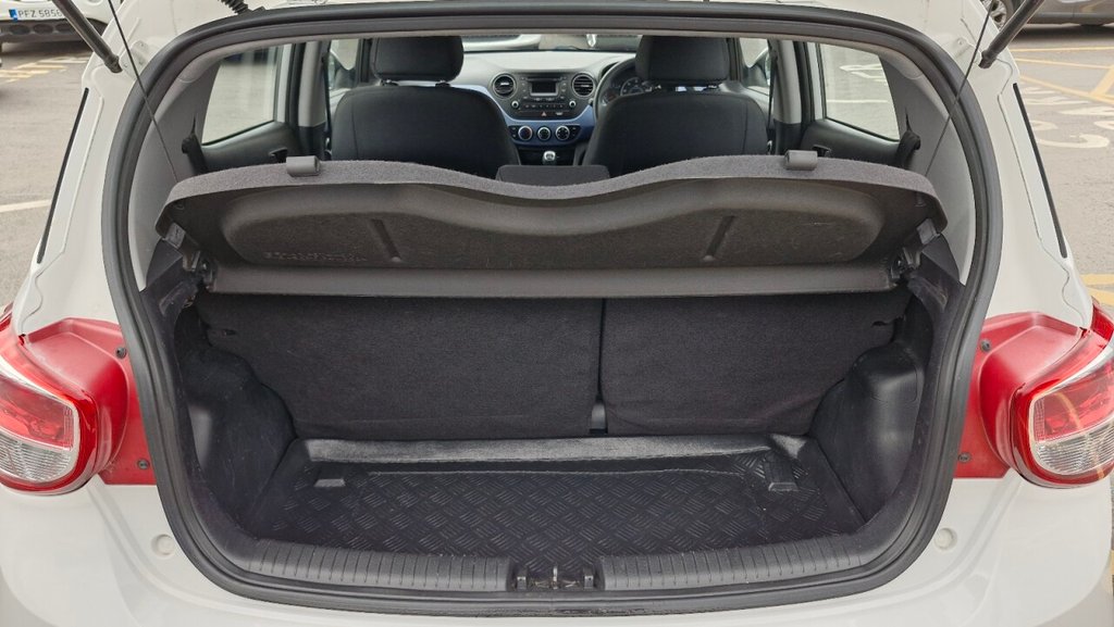 Used Hyundai i10 2014 for sale - 75923510: Photo 19