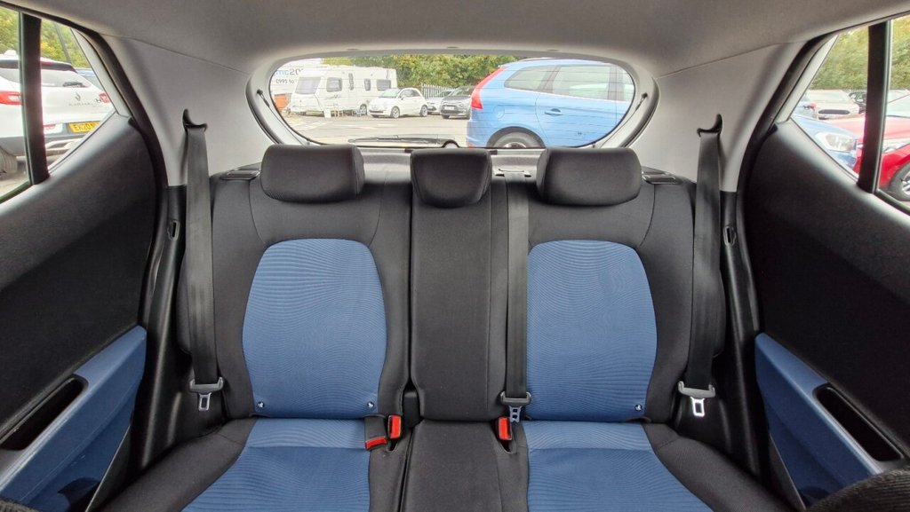 Used Hyundai i10 2014 for sale - 75923510: Photo 27