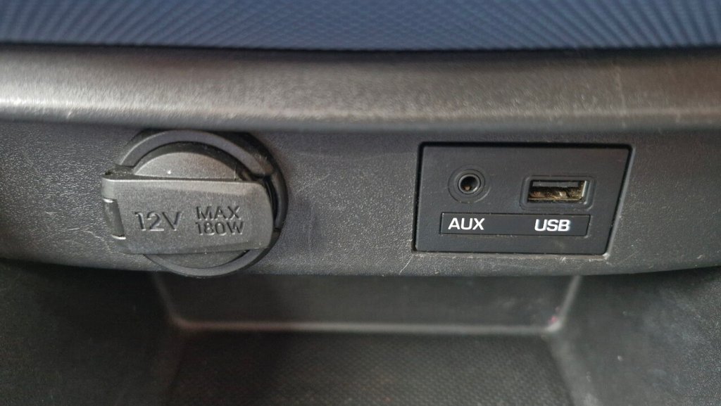 Used Hyundai i10 2014 for sale - 75923510: Photo 38