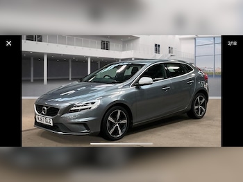 Volvo - V40