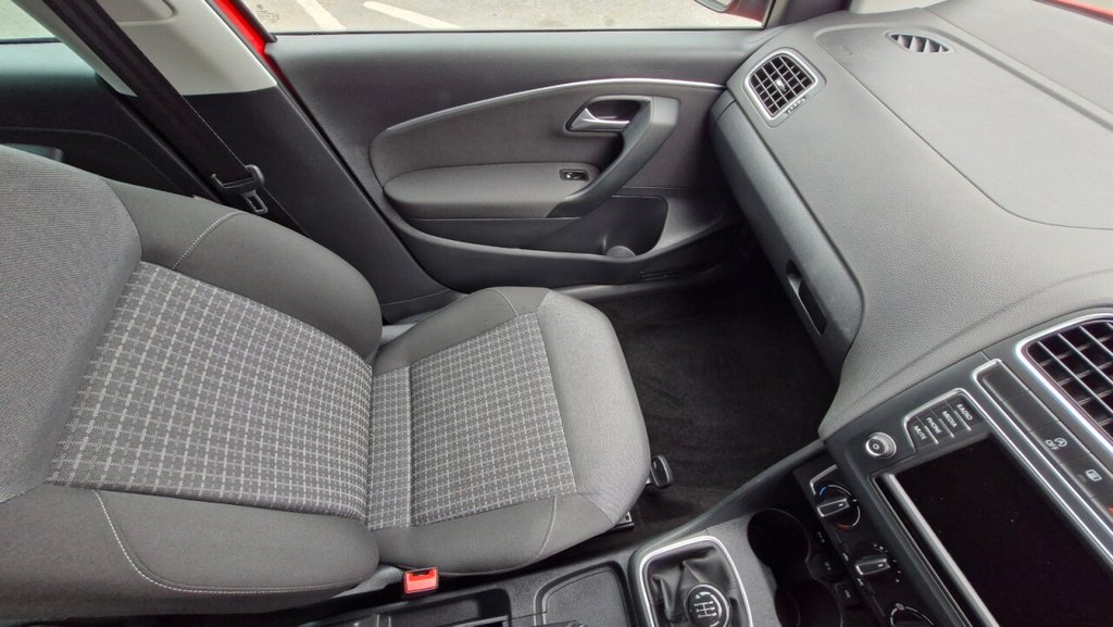 Used Volkswagen Polo 2016 for sale - 76074027: Photo 45