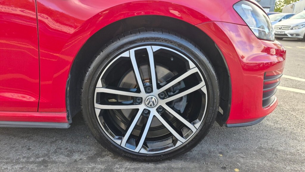 Used Volkswagen Golf 2014 for sale - 76074025: Photo 18