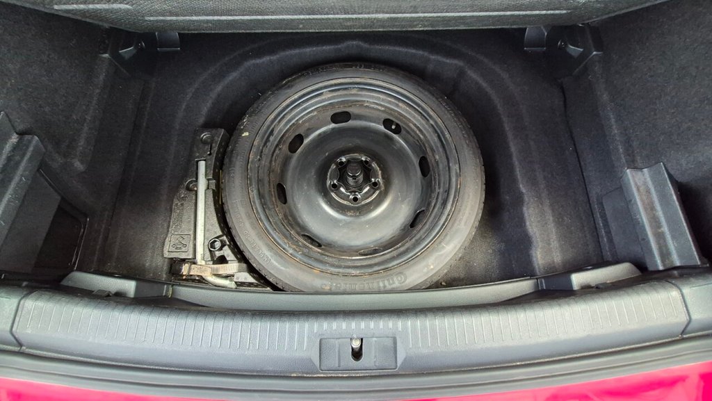 Used Volkswagen Golf 2014 for sale - 76074025: Photo 22