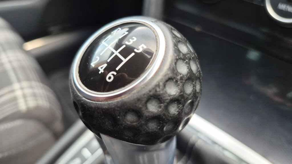 Used Volkswagen Golf 2014 for sale - 76074025: Photo 45