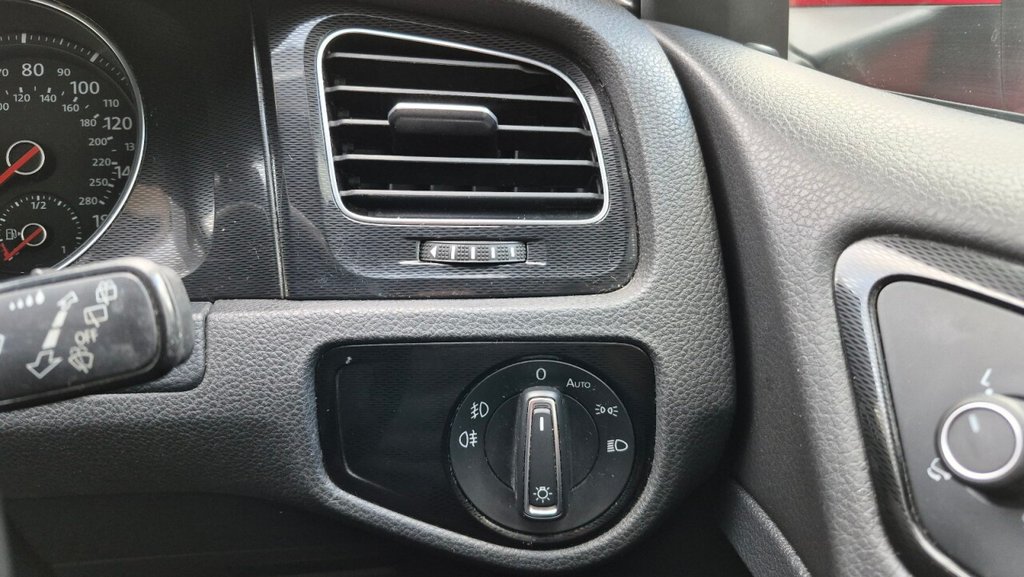 Used Volkswagen Golf 2014 for sale - 76074025: Photo 50