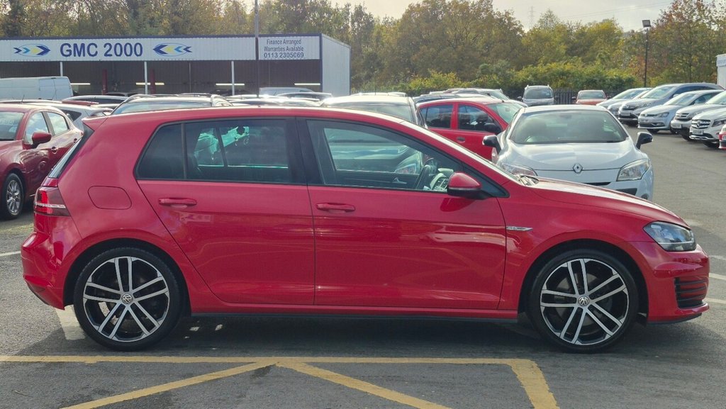 Used Volkswagen Golf 2014 for sale - 76074025: Photo 7