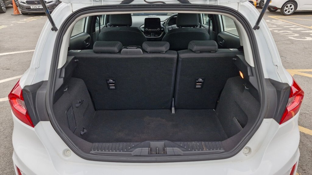 Used Ford Fiesta 2019 for sale - 75923433: Photo 19