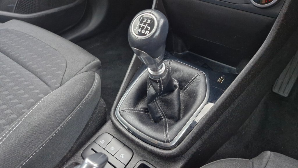 Used Ford Fiesta 2019 for sale - 75923433: Photo 40