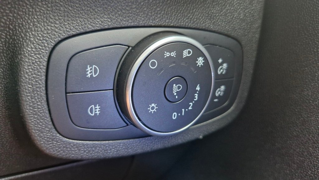 Used Ford Fiesta 2019 for sale - 75923433: Photo 45