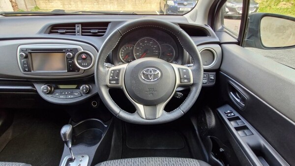 Used Toyota Yaris 2014 for sale - 75194438: Photo 28