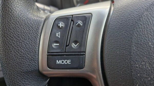 Used Toyota Yaris 2014 for sale - 75194438: Photo 33