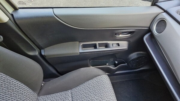 Used Toyota Yaris 2014 for sale - 75194438: Photo 44