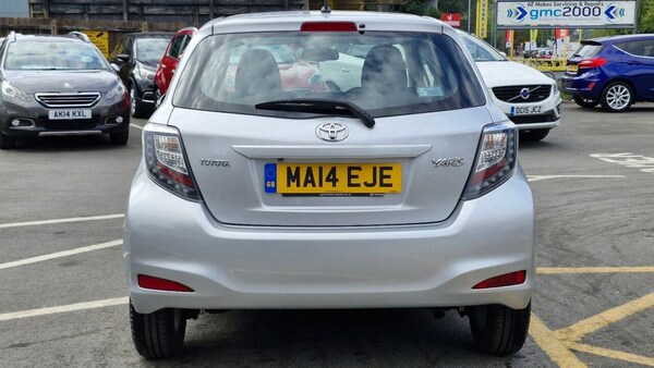 Used Toyota Yaris 2014 for sale - 75194438: Photo 4