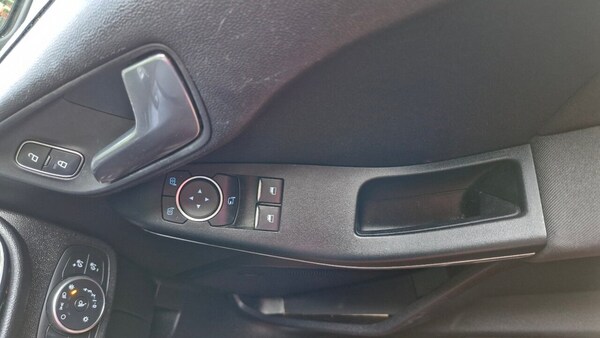 Used Ford Fiesta 2019 for sale - 74517668: Photo 46