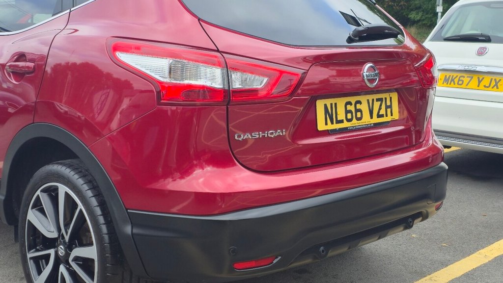 Used Nissan Qashqai 2016 for sale - 76345286: Photo 11