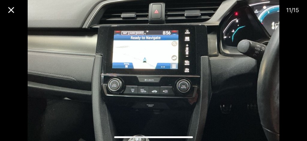 Used Honda Civic 2018 for sale - 76528721: Photo 11