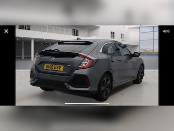 Used Honda Civic 2018 for sale - 76528721: Photo