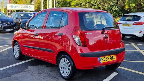 Used Hyundai i10 2010 for sale - 76185654: Photo 4