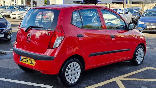 Used Hyundai i10 2010 for sale - 76185654: Photo 6