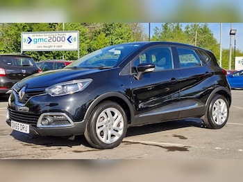 Used Renault Captur 2015 for sale - 75800425: Photo