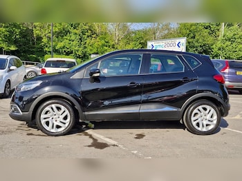 Used Renault Captur 2015 for sale - 75800425: Photo