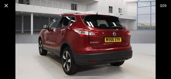 Used Nissan Qashqai 2016 for sale - 76210436: Photo 3