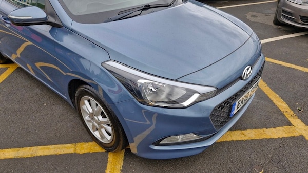 Used Hyundai i20 2018 for sale - 76256102: Photo 11