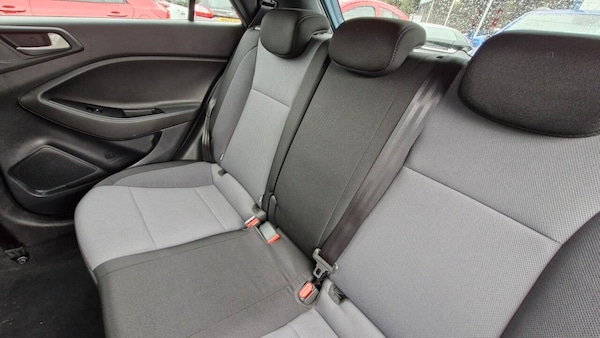 Used Hyundai i20 2018 for sale - 76256102: Photo 24