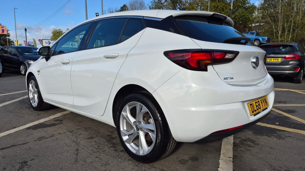 Used Vauxhall Astra 2018 for sale - 76210443: Photo 13
