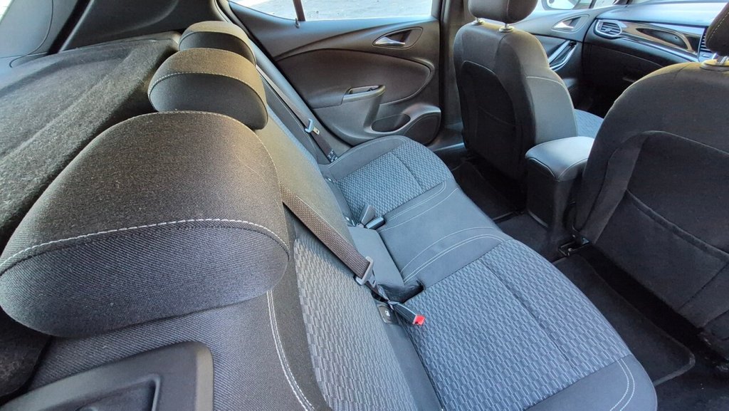 Used Vauxhall Astra 2018 for sale - 76210443: Photo 25