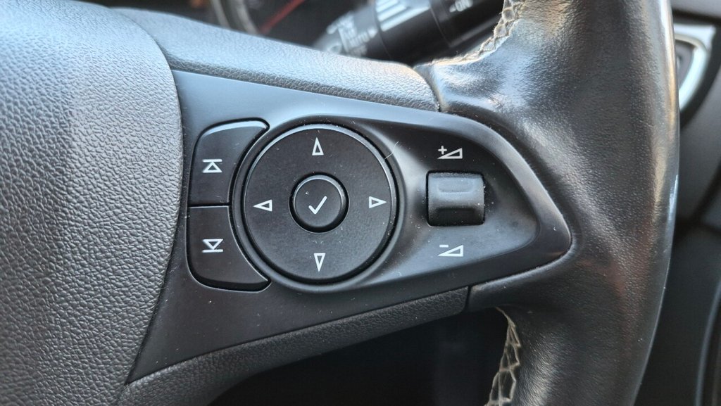 Used Vauxhall Astra 2018 for sale - 76210443: Photo 33