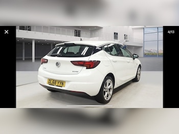 Used Vauxhall Astra 2018 for sale - 76210443: Photo