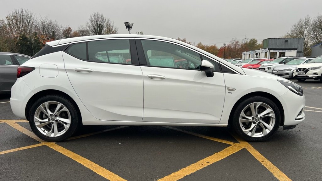 Used Vauxhall Astra 2018 for sale - 76210443: Photo 7
