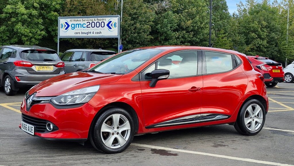 Used Renault Clio 2016 for sale - 76106144: Photo 1
