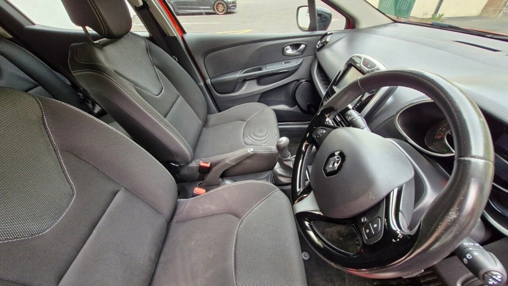 Used Renault Clio 2016 for sale - 76106144: Photo 22