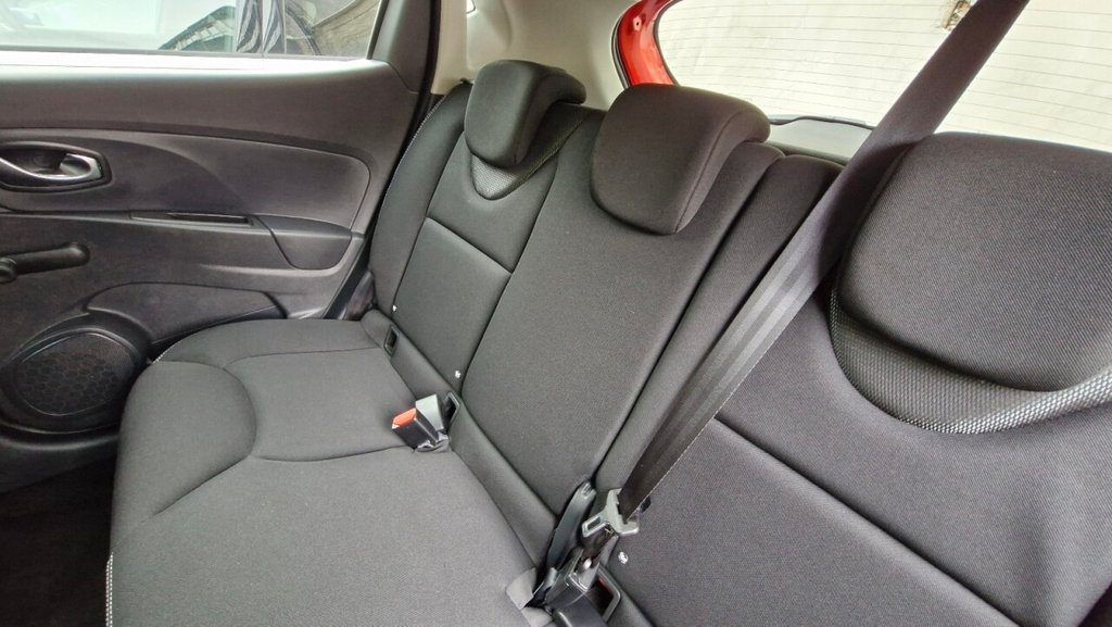 Used Renault Clio 2016 for sale - 76106144: Photo 24