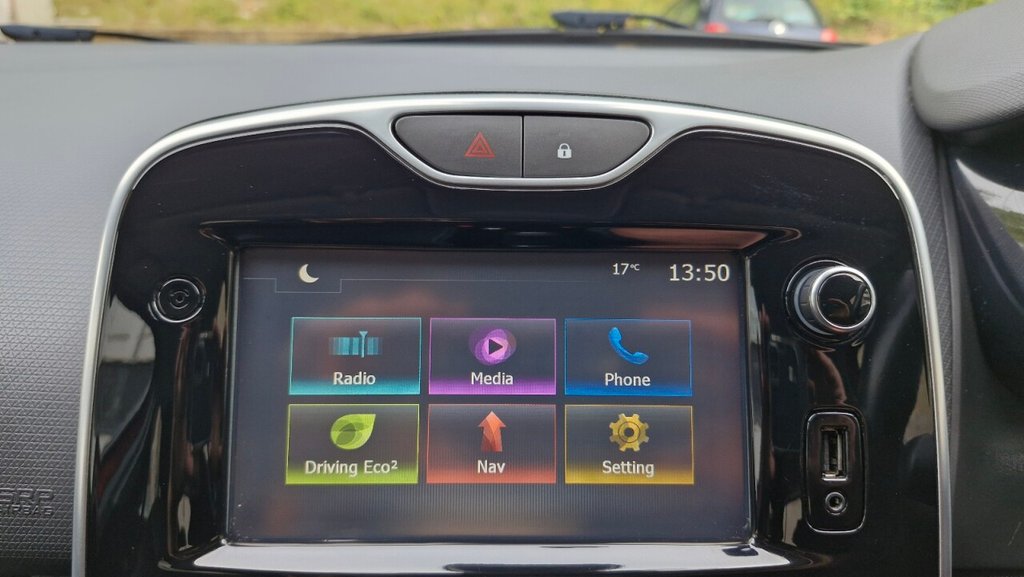 Used Renault Clio 2016 for sale - 76106144: Photo 38