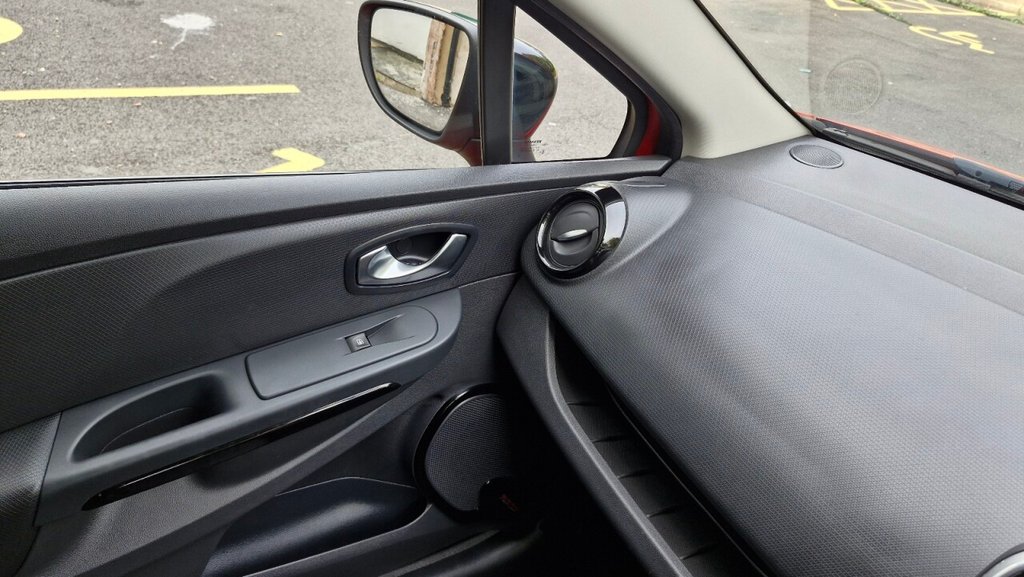 Used Renault Clio 2016 for sale - 76106144: Photo 45
