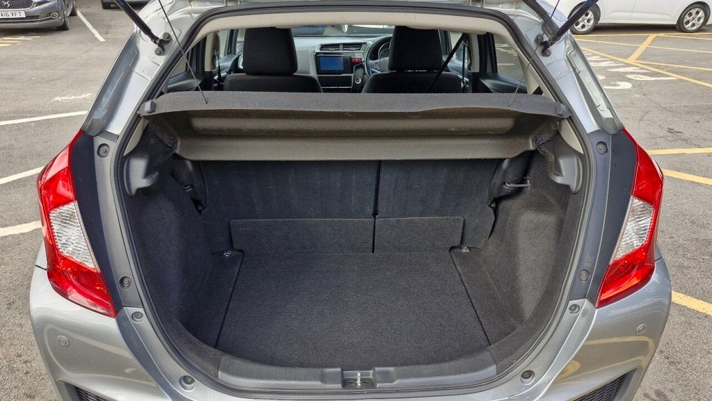 Used Honda Jazz 2015 for sale - 75924039: Photo 19