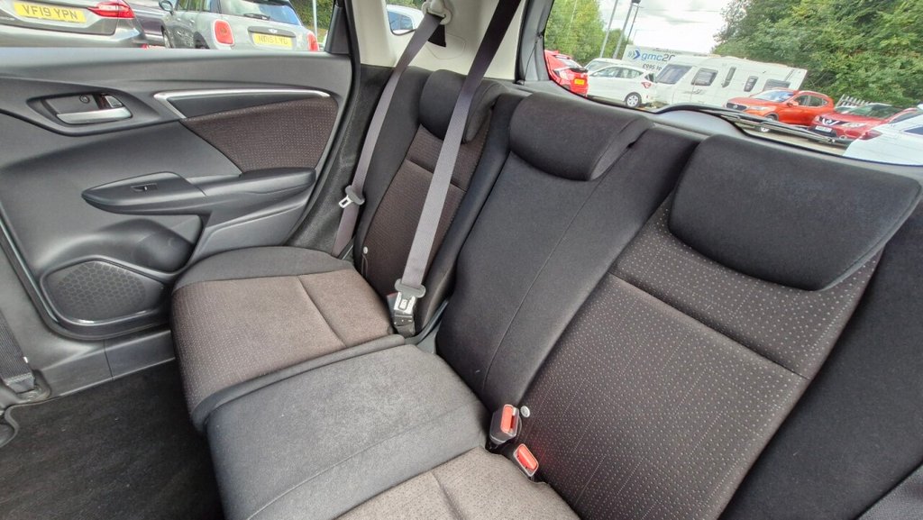 Used Honda Jazz 2015 for sale - 75924039: Photo 22