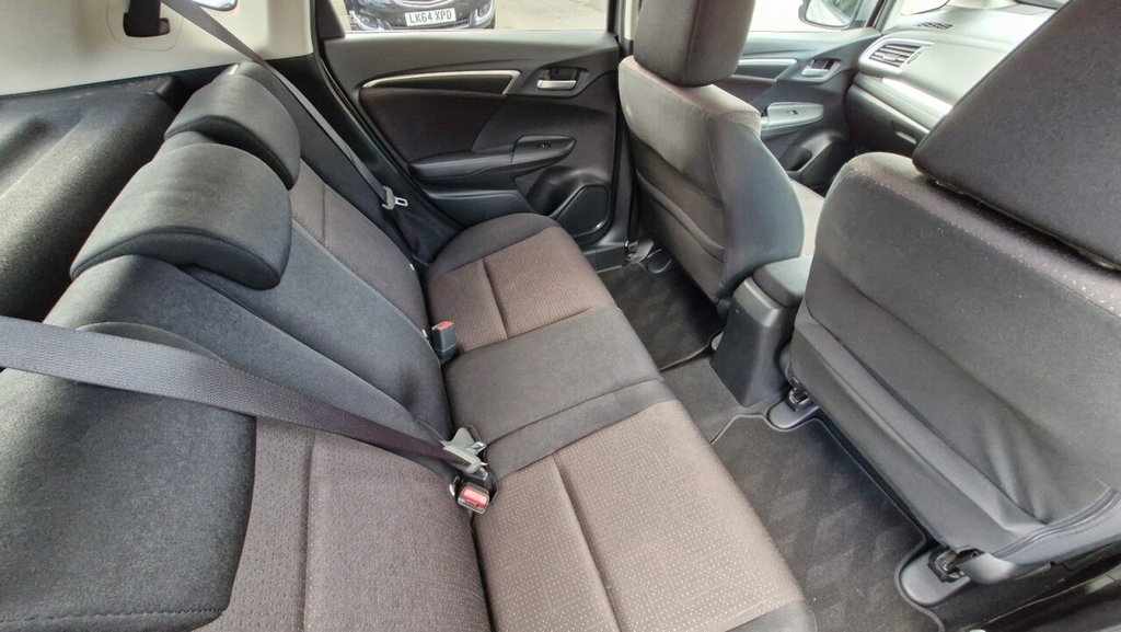 Used Honda Jazz 2015 for sale - 75924039: Photo 23