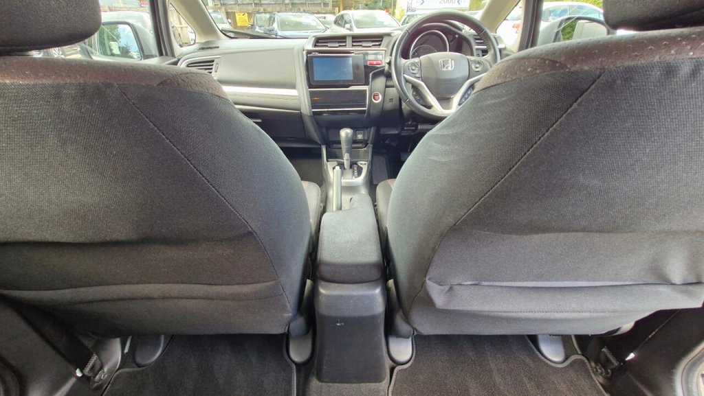 Used Honda Jazz 2015 for sale - 75924039: Photo 25