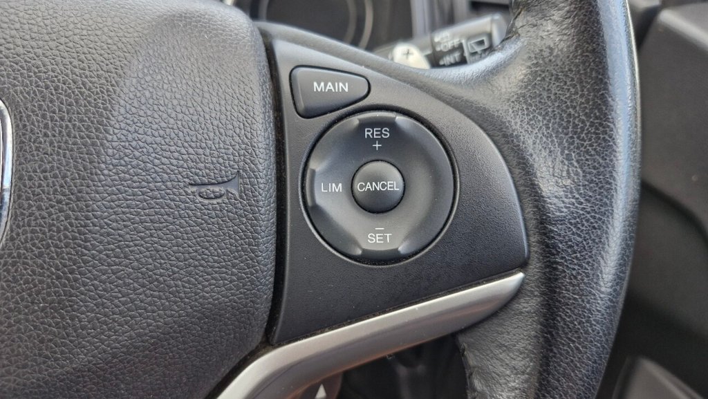 Used Honda Jazz 2015 for sale - 75924039: Photo 31