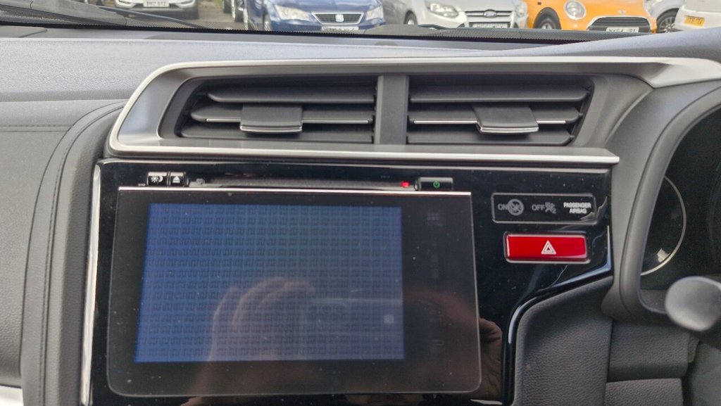 Used Honda Jazz 2015 for sale - 75924039: Photo 37