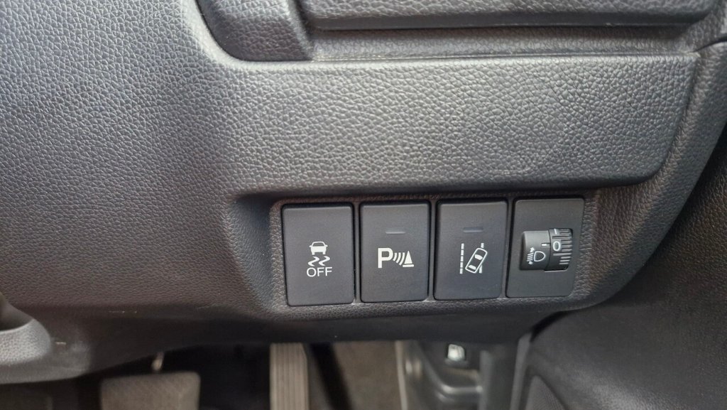 Used Honda Jazz 2015 for sale - 75924039: Photo 45