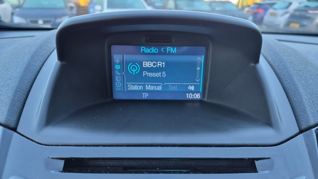 Used Ford Fiesta 2017 for sale - 76323445: Photo 36