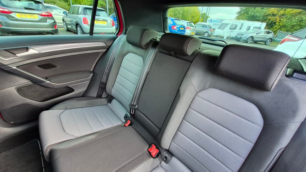 Used Volkswagen Golf 2016 for sale - 76210493: Photo 31