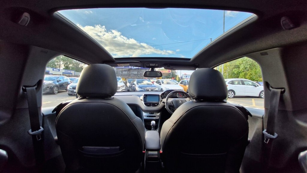 Used Peugeot 208 2014 for sale - 75798390: Photo 25