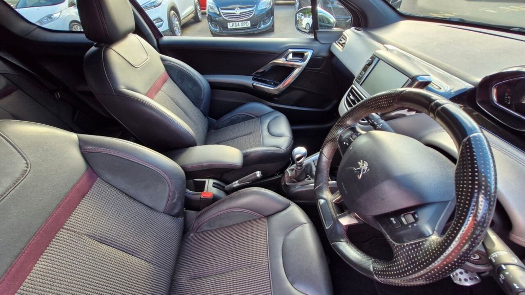 Used Peugeot 208 2014 for sale - 75798390: Photo 26