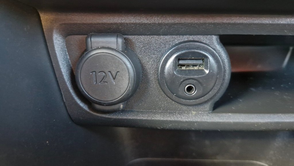 Used Peugeot 208 2014 for sale - 75798390: Photo 46